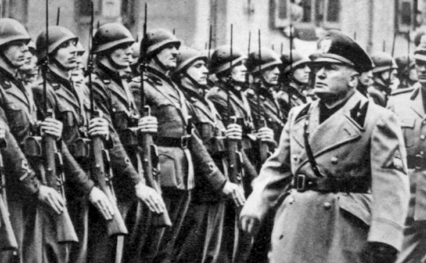 FASCISMO EN ITALIA 31 de octubre de 1922: Mussolini se convierte en primer ministro