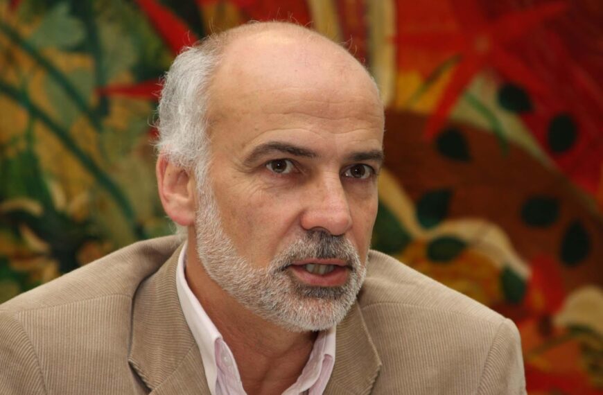 Columna Debate con Nildo Ouriques